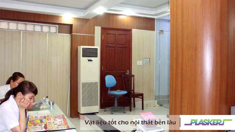 Tấm Nhựa PVC PLASKER Vân Gỗ Làm Vách Ngăn Phòng Bệnh Viện