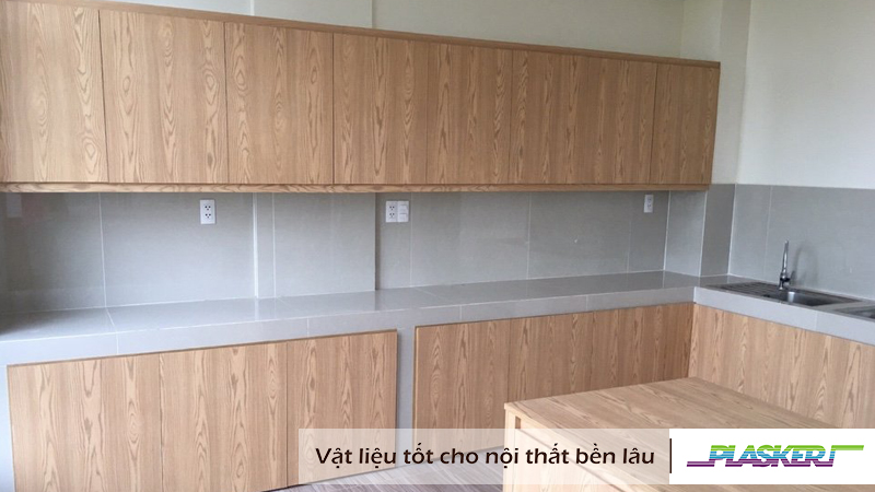 Mẫu tủ bếp nhựa vân gỗ