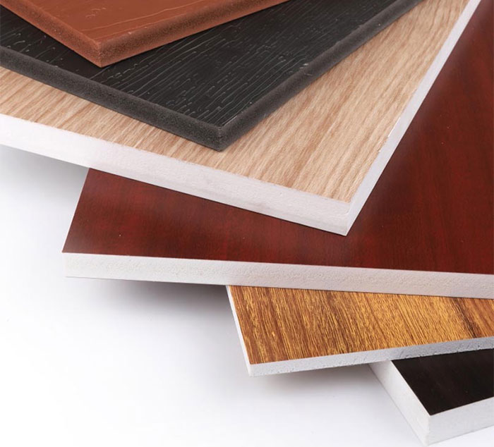 ưu điểm ốp tường bằng tấm nhựa pvc vân gỗ