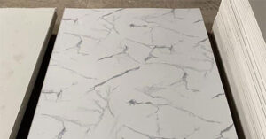 Cách tạo điểm nhấn cho ngôi nhà với tấm nhựa PVC vân đá