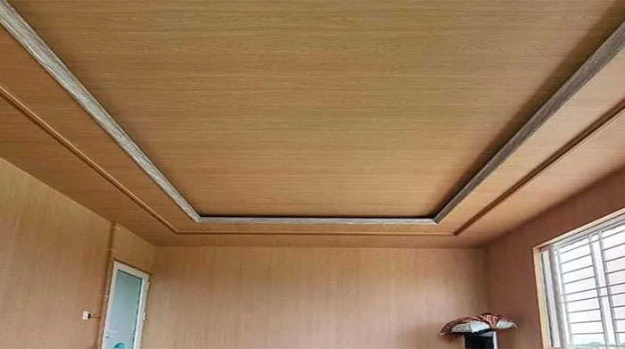 tấm nhựa ốp trần giả gỗ