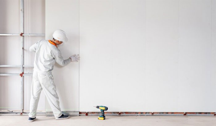 lưu ý khi sử dụng tấm nhựa pvc màu trắng