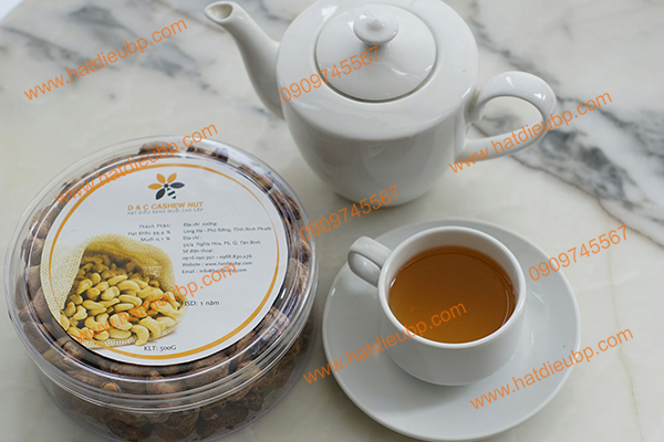 Ăn hạt điều có bị nóng