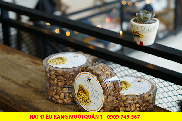 Hạt điều rang muối quận 1