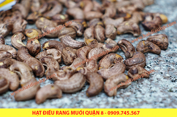 Hạt điều rang muối quận 8