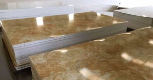 yếu tố quyết định độ bền của tấm nhựa giả đá là gì