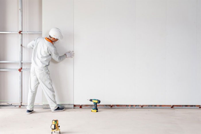 lý do nên chọn tấm nhựa PVC ốp tường thay vì gạch men