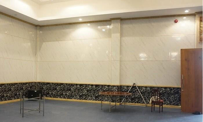 ứng dụng tấm nhựa vân đá ốp tường trong khu công nghiệp