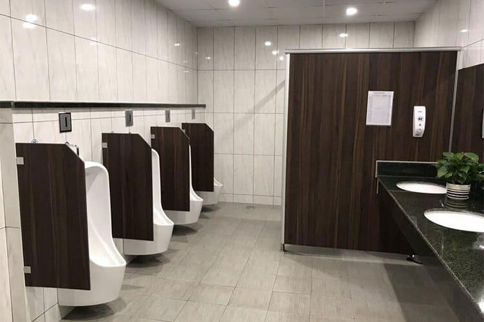 Tìm hiểu vách ngăn nhà vệ sinh bằng tấm nhựa PVC