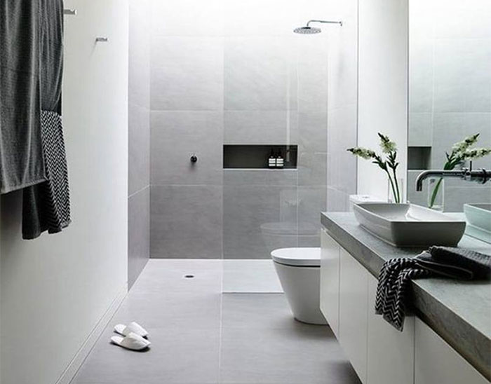 tấm nhựa pvc phòng tắm trong phong cách tối giản