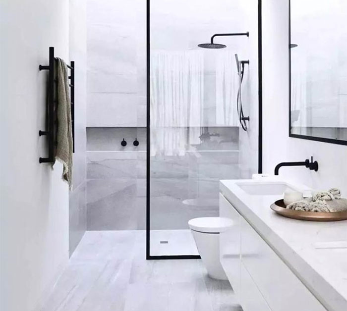 tấm nhựa pvc phòng tắm trong phong cách tối giản