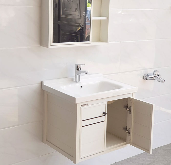 tủ lavabo PVC cánh mở là gì