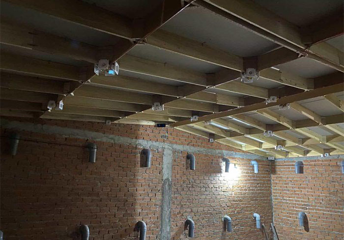 Làm tổ yến bằng tấm nhựa PVC