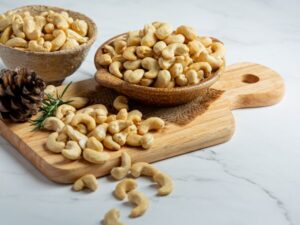 Ăn hạt điều có tốt không?