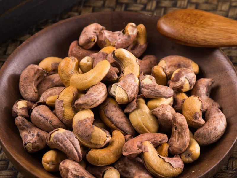 Hạt điều rang muối có béo không?