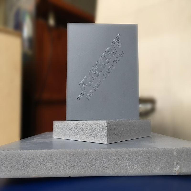 Tấm nhựa pvc plasker E8 đơn sắc có công dụng tuyệt vời - Ảnh 3